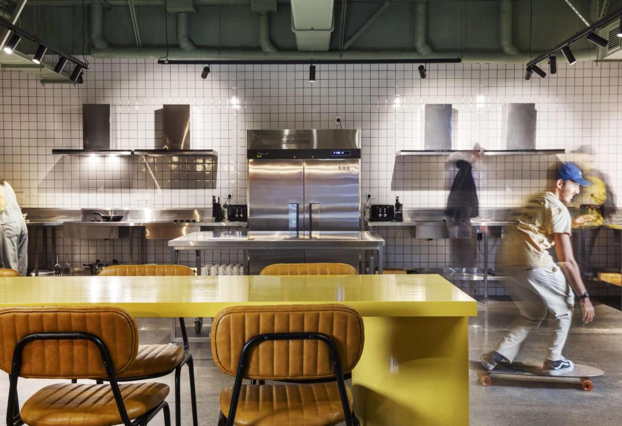 Lylo Auckland Hotel Exterior foto The kitchen at the headquarters of the company